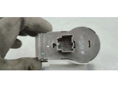 Recambio de mando luces para opel insignia berlina 2.0cdti 130 fap referencia OEM IAM 13268702  