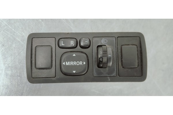 Recambio de mando retrovisor para toyota avensis wagon (t25) 2.2 d4d 180 referencia OEM IAM 183575  