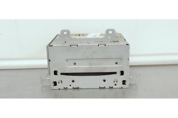 Recambio de sistema audio / radio cd para opel astra j lim. 1.6 i 115 referencia OEM IAM 13334053  