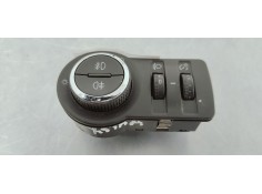 Recambio de mando luces para opel astra j lim. 1.6 i 115 referencia OEM IAM 13268702  