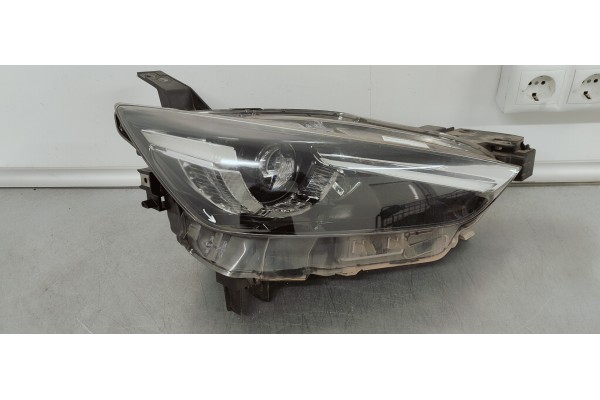 Recambio de faro derecho para mazda cx-3 1.5 d turbo 105 4x4 fap referencia OEM IAM   