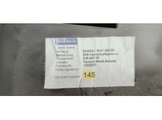 Recambio de guantera para skoda rapid 1.6 tdi 105 fap referencia OEM IAM 5JB857097E  