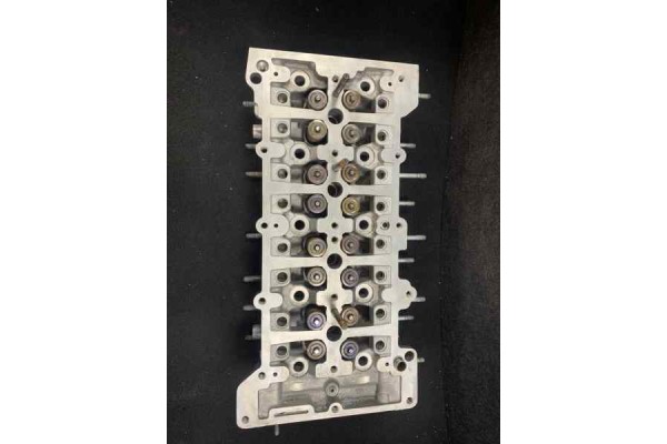 Recambio de culata para opel insignia berlina 2.0cdti 130 fap referencia OEM IAM 55565815  