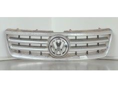 REJILLA DELANTERA 7L6853601 