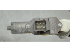 Recambio de elevalunas delantero derecho para toyota avensis wagon (t25) 2.2 d4d 180 referencia OEM IAM 6981005050  