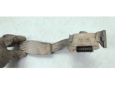 Recambio de pedal acelerador para opel astra j lim. 1.6 i 115 referencia OEM IAM 13252702  