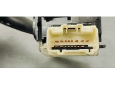 Recambio de mando intermitentes para toyota avensis wagon (t25) 2.2 d4d 180 referencia OEM IAM 173650  