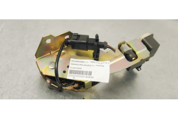 Recambio de cerradura maletero / porton para volkswagen touareg (7la) 5.0 tdi 310 4x4 referencia OEM IAM 7L0827506D  