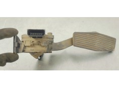Recambio de pedal acelerador para opel insignia berlina 2.0cdti 130 fap referencia OEM IAM 13237352  