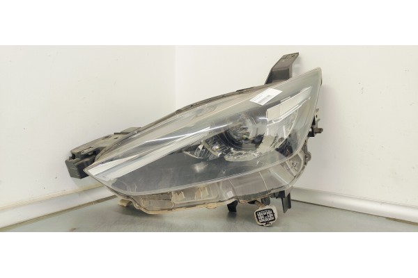 Recambio de faro izquierdo para mazda cx-3 1.5 d turbo 105 4x4 fap referencia OEM IAM   