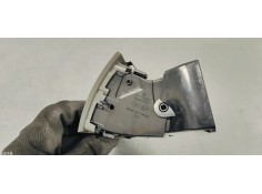 Recambio de rejilla aireadora para skoda rapid 1.6 tdi 105 fap referencia OEM IAM 5JA819701  