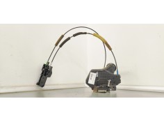 Recambio de cerradura puerta trasera derecha para toyota avensis wagon (t25) 2.2 d4d 180 referencia OEM IAM A046693  