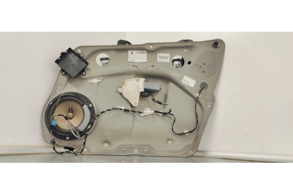 Recambio de elevalunas delantero derecho para mercedes-benz clase b (w245) 180 cdi (245.207) referencia OEM IAM A1697202879  