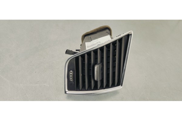 Recambio de rejilla aireadora para audi q5 (8r) 2.0 tdi referencia OEM IAM 8R2820902C  