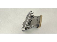 Recambio de rejilla aireadora para audi q5 (8r) 2.0 tdi referencia OEM IAM 8R2820902C  