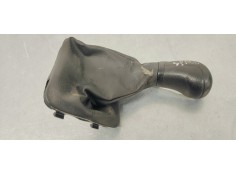 Recambio de pomo palanca cambio para skoda rapid 1.6 tdi 105 fap referencia OEM IAM 5JB711113F  