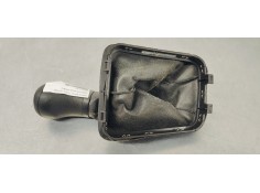 Recambio de pomo palanca cambio para skoda rapid 1.6 tdi 105 fap referencia OEM IAM 5JB711113F  
