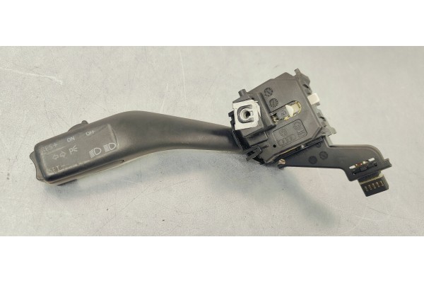 Recambio de mando intermitentes para seat leon (1p1) 1.9 tdi referencia OEM IAM 1K0953513A  
