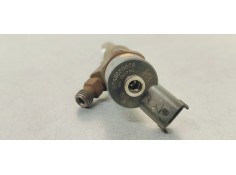 Recambio de inyector para renault scenic ii emotion referencia OEM IAM 0445110146  