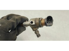 Recambio de inyector para seat leon (1p1) 1.6 tdi 105 fap referencia OEM IAM 03L130277B  