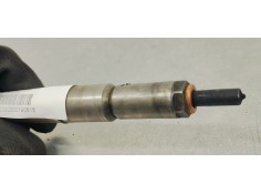 Recambio de inyector para seat leon (1p1) 1.6 tdi 105 fap referencia OEM IAM 03L130277B  