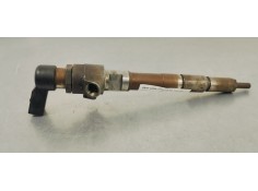 Recambio de inyector para seat leon (1p1) 1.6 tdi 105 fap referencia OEM IAM 03L130277B  