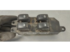 MANDO ELEVALUNAS DELANTERO IZQUIERDO 9357026100 