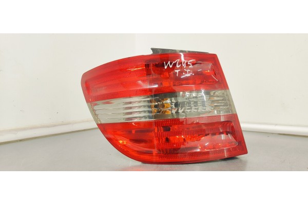 Recambio de piloto trasero izquierdo para mercedes-benz clase b (w245) 180 cdi (245.207) referencia OEM IAM A1698202564  