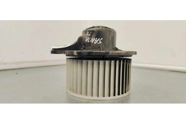 Recambio de ventilador calefaccion para hyundai santa fe (bm) 2.2 crdi 155 4x4 referencia OEM IAM   