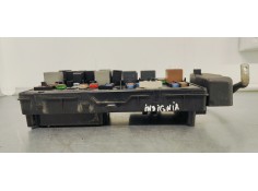 Recambio de caja reles / fusibles para opel insignia berlina 2.0cdti 130 fap referencia OEM IAM 13275881  