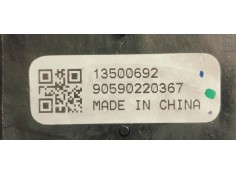 Recambio de mando intermitentes para opel insignia berlina 2.0cdti 130 fap referencia OEM IAM 13500692  