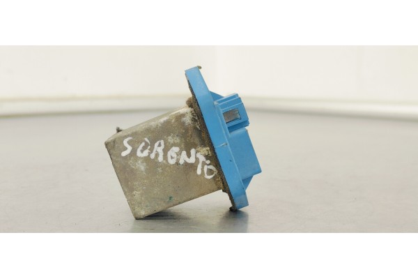 Recambio de resistencia calefaccion para kia sorento 2.5 crdi ex referencia OEM IAM 8461130030  