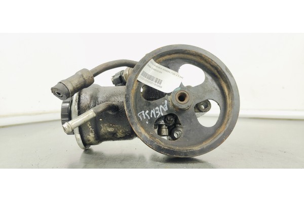Recambio de bomba direccion para toyota avensis wagon (t25) 2.2 d4d 180 referencia OEM IAM   