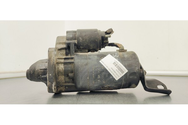 Recambio de motor arranque para chrysler voyager (gs) 2.5 turbodiesel referencia OEM IAM 0001218175  