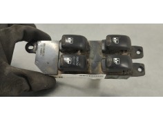Recambio de mando elevalunas delantero izquierdo para hyundai santa fe (sm) 2.0 crdi cat referencia OEM IAM 9357026100  