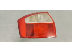 Recambio de piloto trasero izquierdo para audi a4 berlina (8e) 1.9 tdi (96kw) referencia OEM IAM 153929  