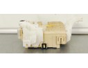 Recambio de caja reles / fusibles para toyota auris 1.6 i 132 referencia OEM IAM 8273012X70A  
