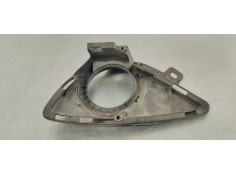Recambio de moldura antiniebla derecha para toyota auris 1.6 i 132 referencia OEM IAM 8148102290  
