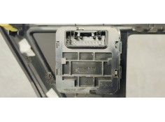 Recambio de consola central para toyota auris 1.6 i 132 referencia OEM IAM 5540502430  