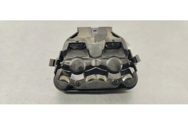 Recambio de sensor para kia sorento 2.5 crdi ex referencia OEM IAM 0K95B679R0  