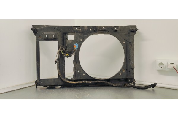 Recambio de panel frontal para peugeot 3008 allure referencia OEM IAM 9676568780  