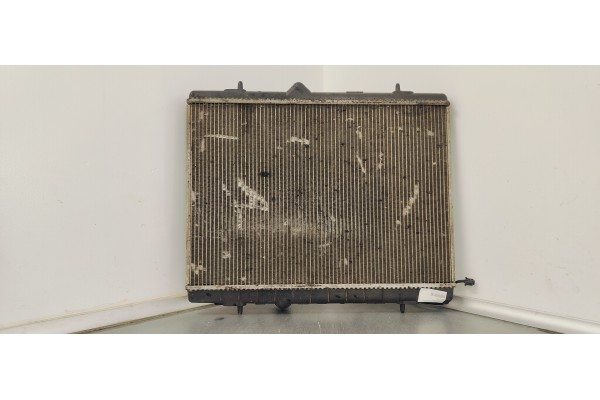 Recambio de radiador agua para peugeot 3008 allure referencia OEM IAM P9800482380  