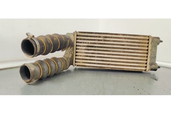 Recambio de intercooler para peugeot partner kasten 1.6 hdi 100 fap referencia OEM IAM 9800291280  