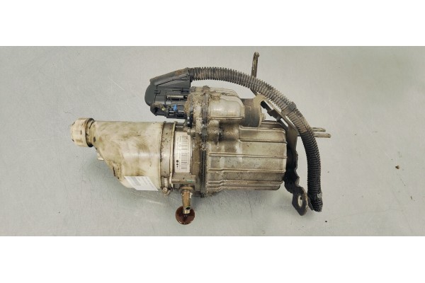 Recambio de bomba direccion para opel astra h berlina enjoy referencia OEM IAM 13192897  