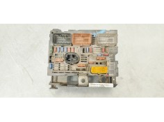 Recambio de caja reles / fusibles para citroen c4 picasso exclusive referencia OEM IAM 9666700080  