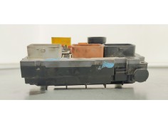 Recambio de caja reles / fusibles para citroen c4 picasso exclusive referencia OEM IAM 9666700080  