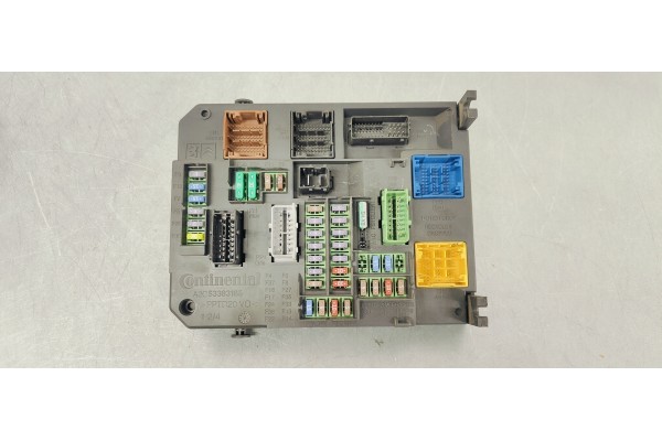 Recambio de caja reles / fusibles para citroen c4 picasso 1.6 hdi 120 fap referencia OEM IAM 9806687980  