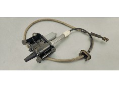 Recambio de freno de mano electrico para peugeot 3008 1.6 hdi 110 fap referencia OEM IAM 9688061780  