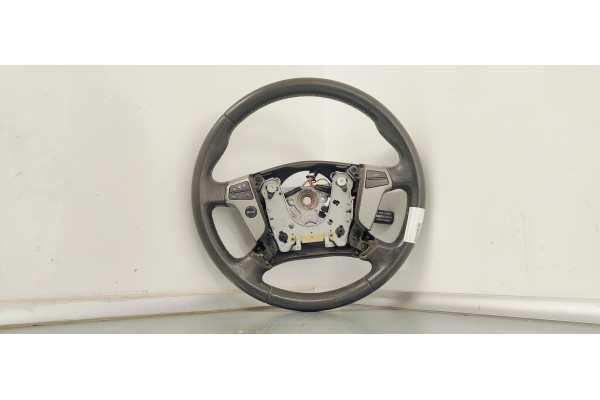 Recambio de volante para toyota avensis wagon (t25) 2.2 d4d 180 referencia OEM IAM   