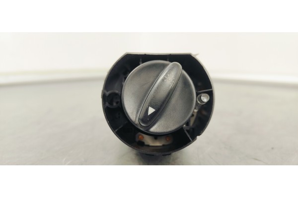 Recambio de mando luces para audi a6 berlina (4b2) 2.5 tdi referencia OEM IAM 4B1941531C  